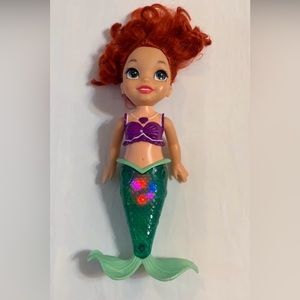 Disney Bilingual Ariel 14” Sing & Sparkle Little Mermaid Light Up Doll